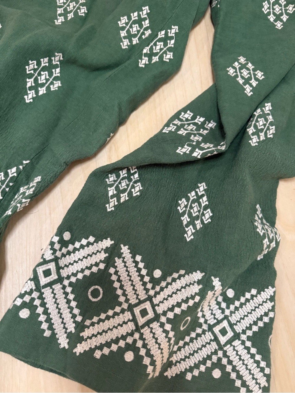 Zara Dark Green linen blend Pants with White Geometric Print - Picture 2 of 4